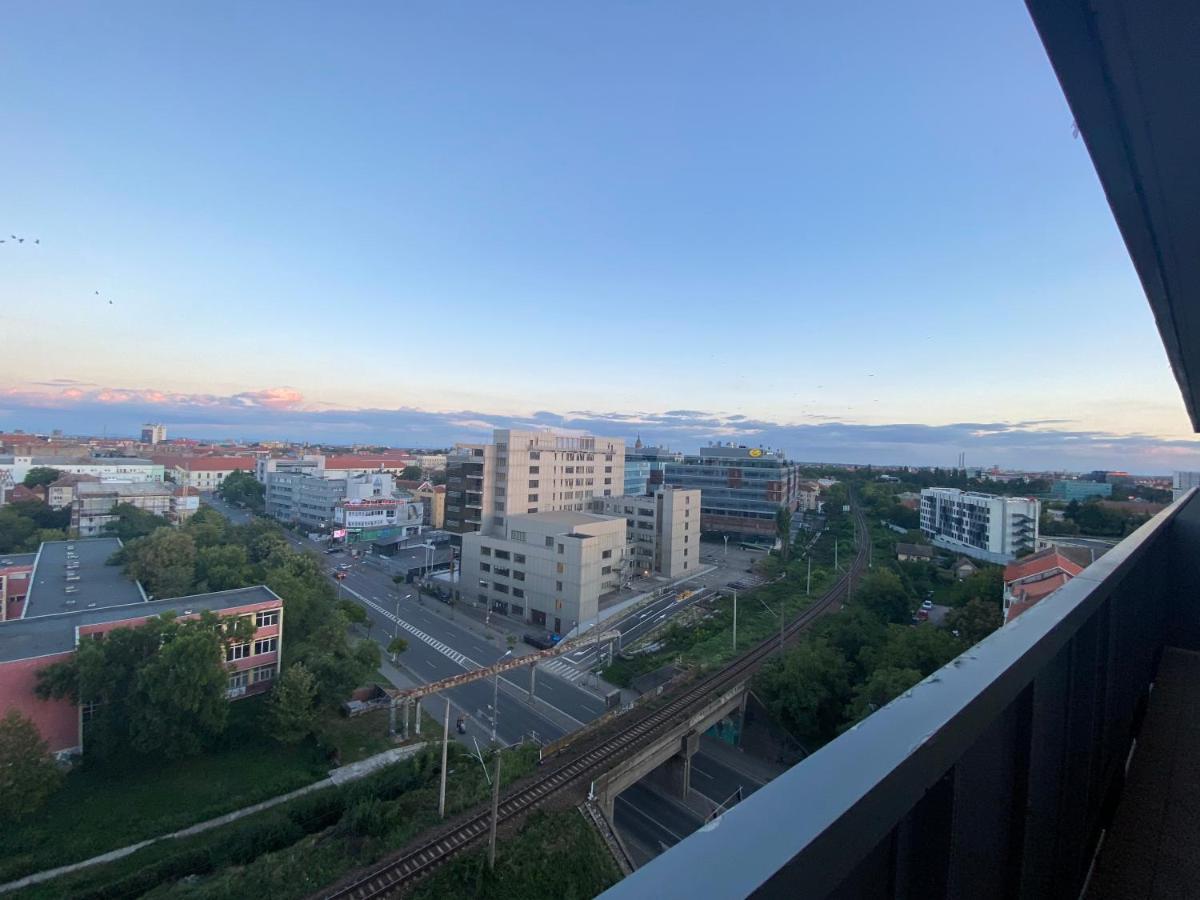 Central Apartment Temeşvar Dış mekan fotoğraf