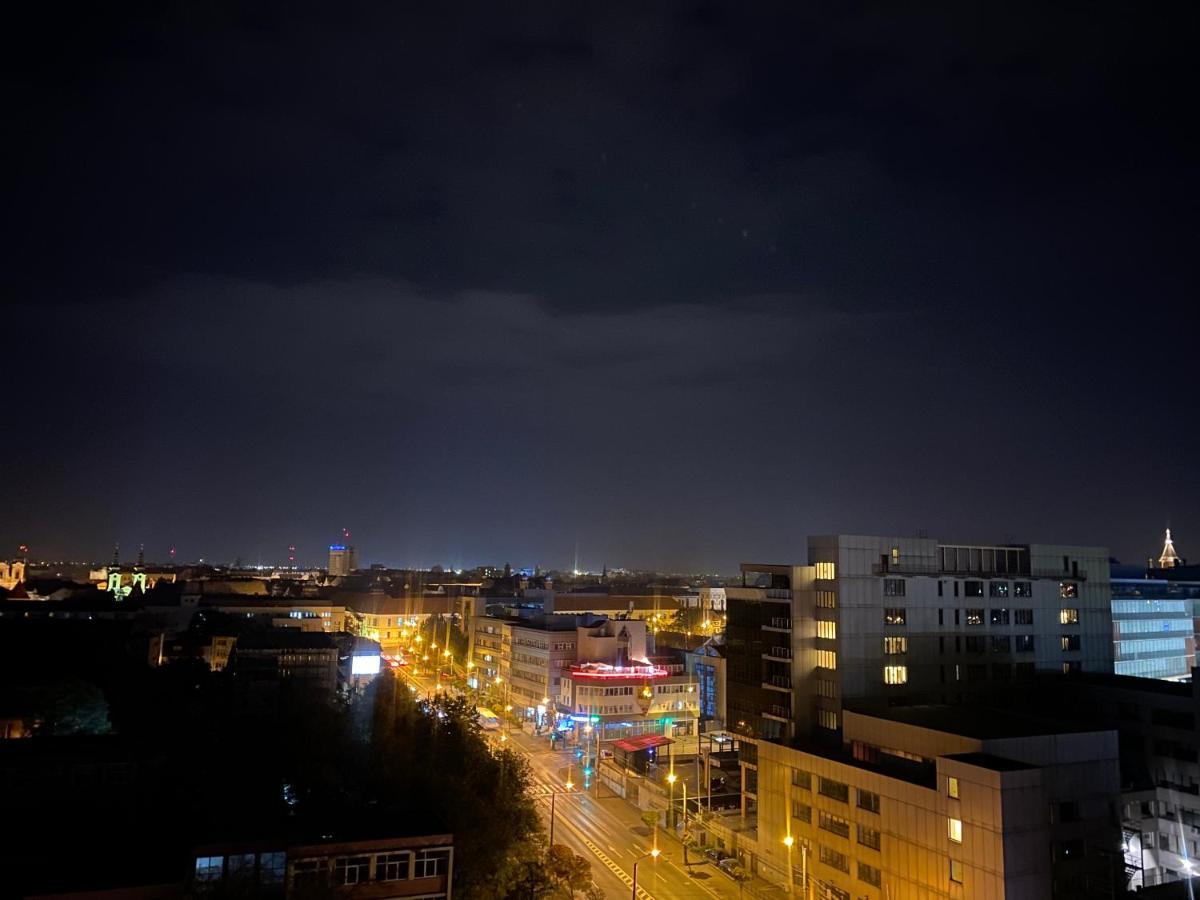 Central Apartment Temeşvar Dış mekan fotoğraf