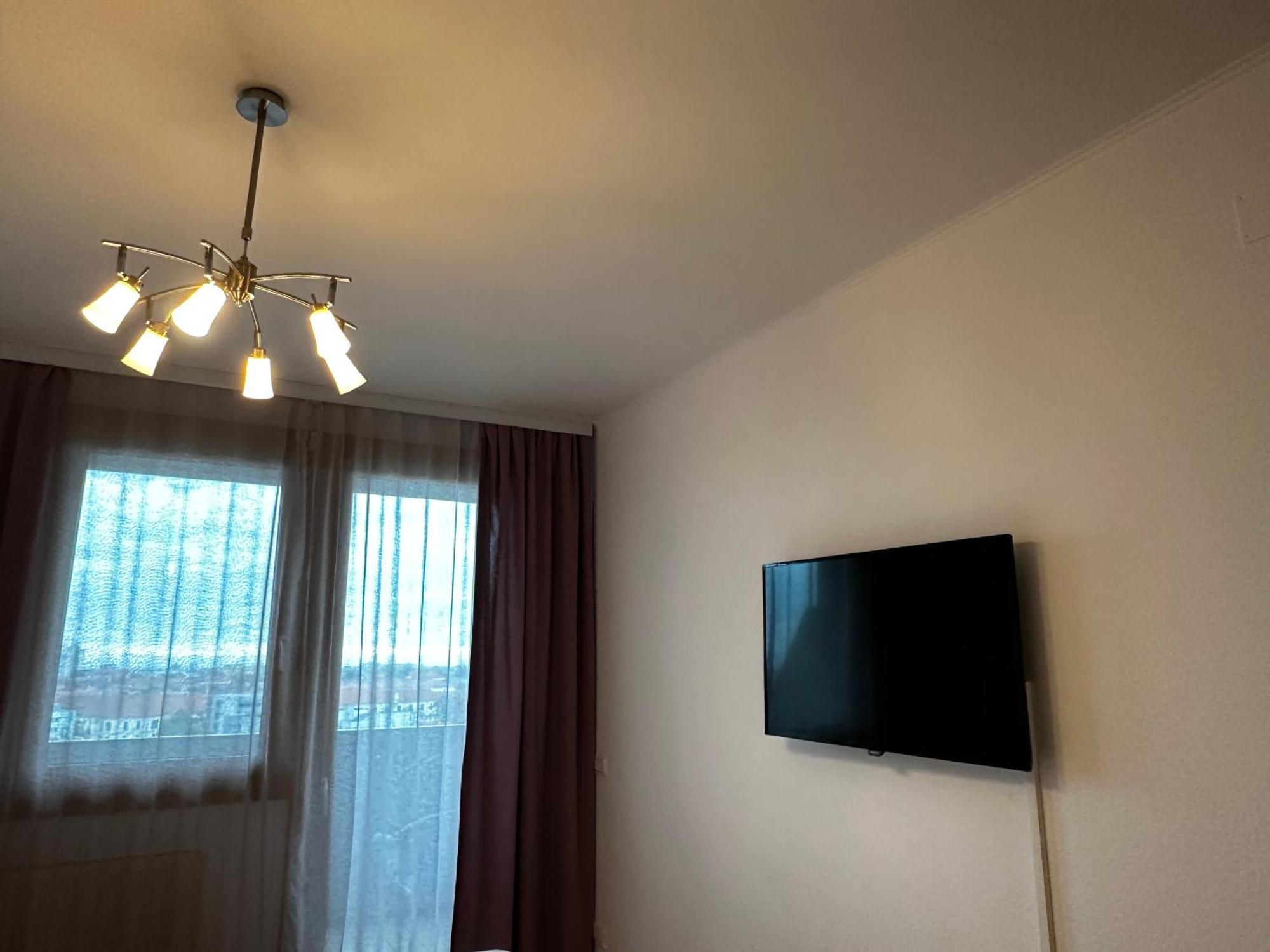 Central Apartment Temeşvar Dış mekan fotoğraf